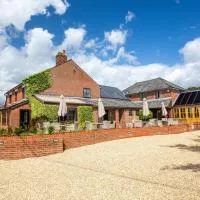 The Three Lions, hotel a Fordingbridge