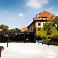La Butte aux Bois a Small Luxury Hotel of the World: Lanaken şehrinde bir otel
