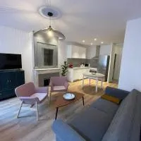 3 pièces neuf au cœur de Grasse - tout à pied - Wi-Fi & parking, hotell sihtkohas Grasse