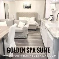 Romantic Golden Spa Suite, hotel a Lambton Shores