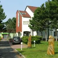 Hotel Širák, hotelli kohteessa Most