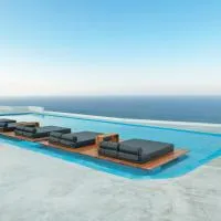 Oyster Luxury Suites