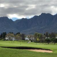 Erinvale Apartment on Erinvale Golf and Country Estate, Somerset West, Westkaap