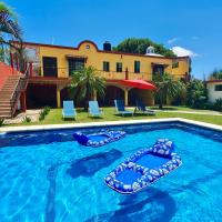 La Casona - 8 Bedroom Villa with Private Pool