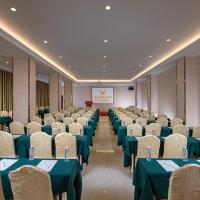 Vienna Hotel Shenzhen Fuyong Village, hotel near Shenzhen Bao'an International Airport - SZX, Fenghuangwei