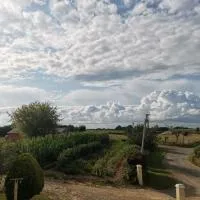 appartement calme en pleine campagne, хотел в Malaussanne