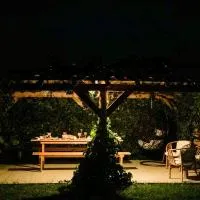 ,,Anna's" Guesthouse, viešbutis mieste Nizhniy Alvani