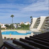 Apartamento T2 Palmeira Galé-Praia da Galé, hotel em Galé, Guia