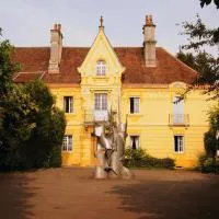 Villa des Capucins, hotel v mestu Luxeuil-les-Bains