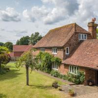 Yew Tree Farm, hotel in Charing