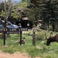 Estes Lake Lodge, hotel sa Estes Park