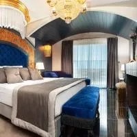 TNR Otel & Spa, viešbutis Kušadasyje