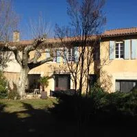Clos St Pierre de Fraisse โรงแรมในมองต์ฟาเวต์