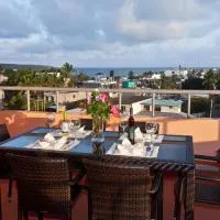 Torre Mar Galapagos Boutique Suites, hotel en Puerto Ayora