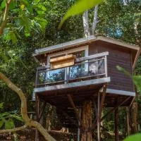 Nirvana Hill Resort, hotel v destinácii Curtorim