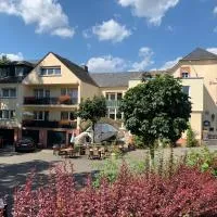 Hotel Landgasthof Simon, hotelli kohteessa Waldrach