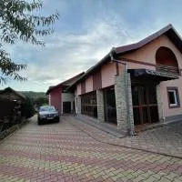 Pensiunea Colț de Rai, hotel em Corbi
