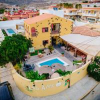 Los Amigos NEST hostel, hotell nära Teneriffas södra flygplats - TFS, La Mareta