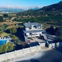 VILLA IN NATURE, hotel sa Mitópolis