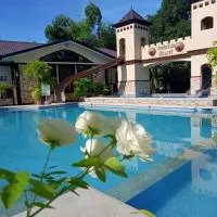Bella Vista Resort, viešbutis mieste Naguilian