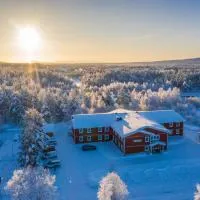 Simloc Hotel Norrbacka, хотел в Ареплок