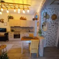Casa Fiorita 22 Porto Ceresio โรงแรมในปอร์โต เซเรซิโอ