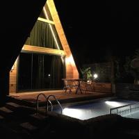 Delightful Bungalow with Private Pool Surrounded by Nature in Fethiye, hotel in Kargı