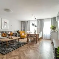 Kościerzynkowo, hotel i Kościerzyna