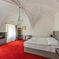 Hotel Třebovská restaurace, hotel em Moravská Trebová