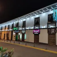 Hotel el Che No apto para corruptos, hotel en Azogues