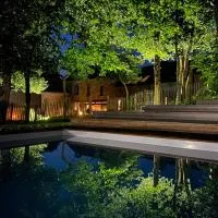 Domaine du Kelenn, Maison d'hôtes de charme avec piscine, hotell i Caden