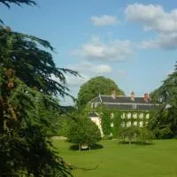 Bed and Breakfast - Château du Vau、バラン・ミレのホテル