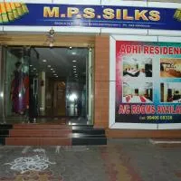 Adhi Residency, hotel sa Kanchipuram