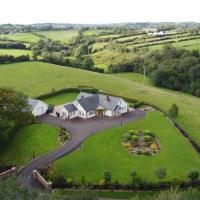 Tranquil Countryside Bungalow, hotel in Dungannon