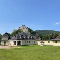 Penzión U dvoch levov, Hotel in Oravský Podzámok