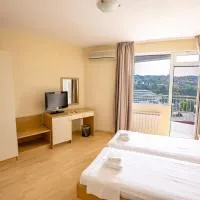 Hotel Astra: Sandanski şehrinde bir otel