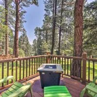 'Casa Verde' Cabin w/ Fire Pit: 4 Mi to Ski, hotel en Cloudcroft