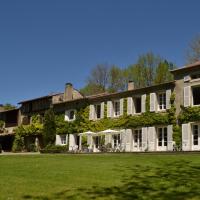 Chambres d'Hôtes Domaine du Hameau Baylesse, hotel in Saint-Jean-dʼAigues-Vives