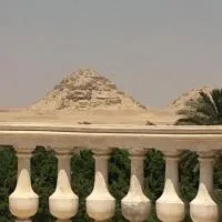 Saqqara pyramids inn hotel, hotel i Kairo