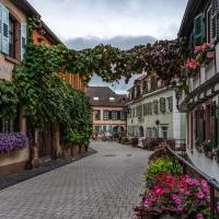 Hotel zur Krone: Sankt Martin şehrinde bir otel