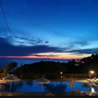 Molivos Sunset Apartments, hotel di Mithimna