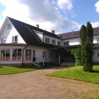 Kõrgemäe Turismitalu, hotel en Tusti