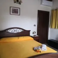Calabria Camera matrimoniale 2 per vacanza al mare- VILLA FRANCA, готель у місті Каріаті