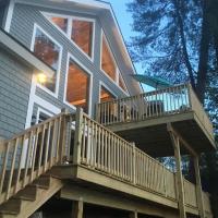 Lakefront Retreat in Winchester, Getaway Ready and Fully Equipped