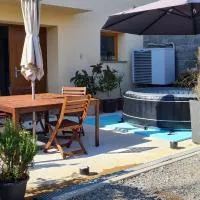 Apartma Claudia, хотел в Пивка