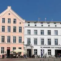 Townhouse Stadt Hamburg Wismar, hotel u gradu 'Wismar'