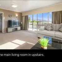 Spacious Utuhina holiday House, Hotel in Rotorua