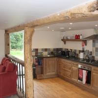 Little Oaks, hotel in Stowmarket