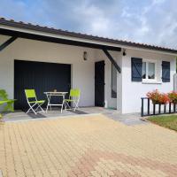 Coquet studio en Médoc, Jacuzzi et climatisation, hotel di Ordonnac