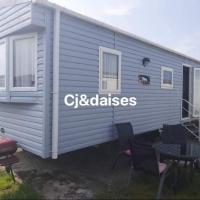 CJ & Daisies Holiday Home